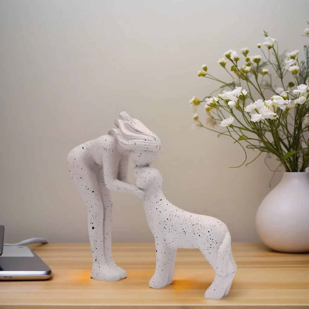 Estátua Menina e Cachorro em Resina – Decorativa