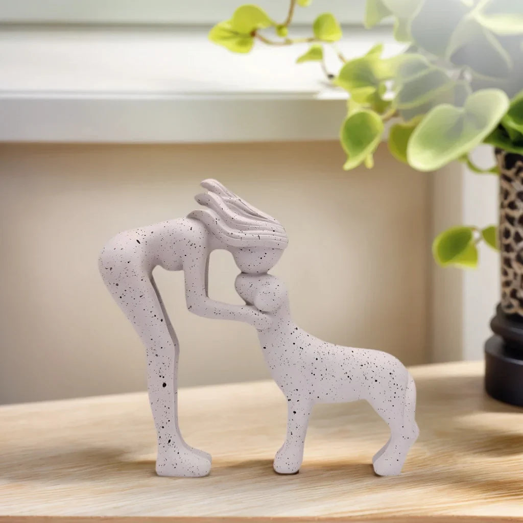 Estátua Menina e Cachorro em Resina – Decorativa