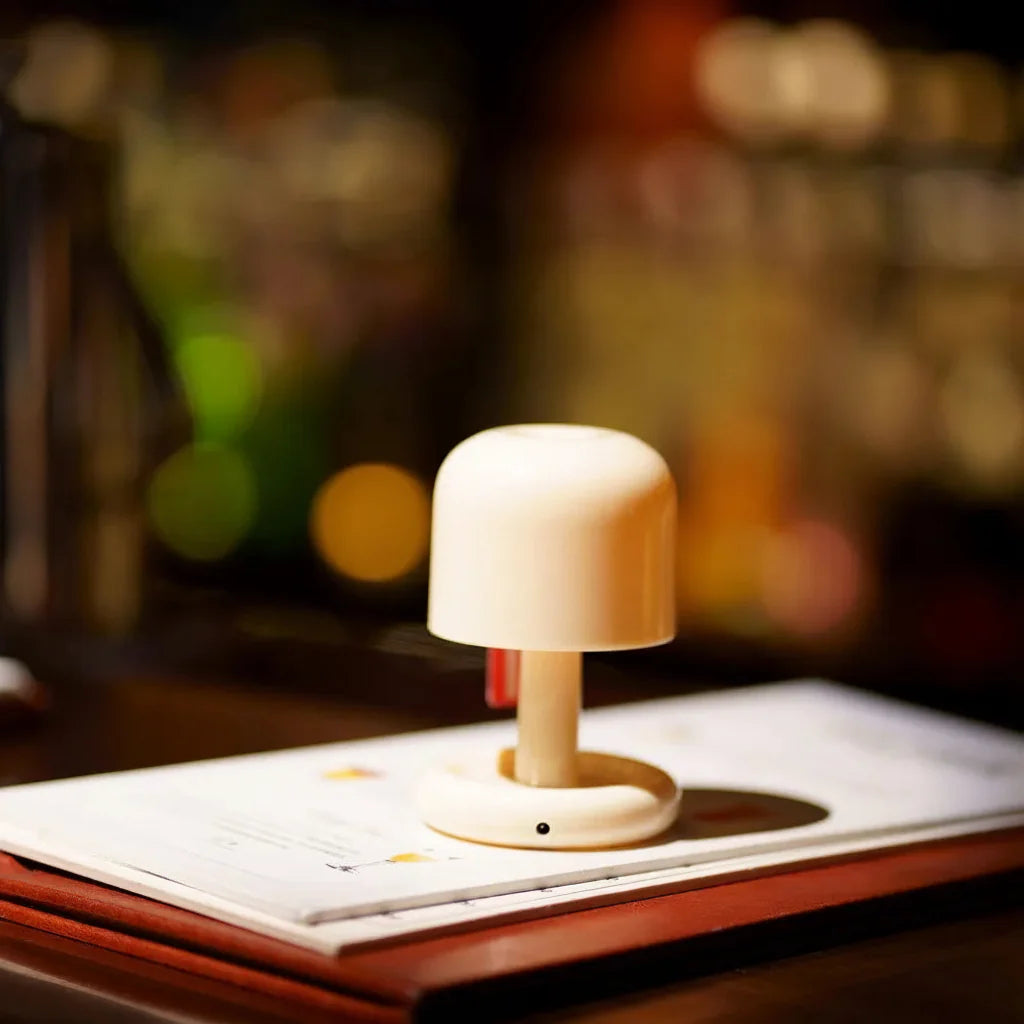 Luminária Sunset Cogumelo USB – Portátil e Recarregável